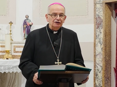 Video. Diocesi Aversa. Terza Domenica di Avvento 2025: il commento di Mons. Angelo Spinillo