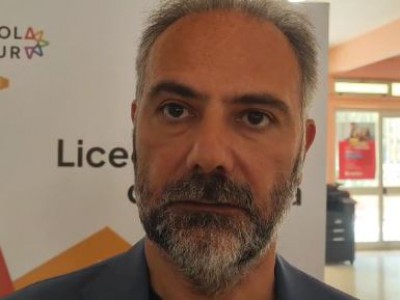 Video. Caserta. Al Liceo Manzoni la presentazione del libro 'Mafiosamente'. Parlano Vairo, Maresca e Russo
