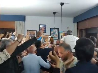 Video. Trentola al voto. Vince Apicella e la festa � grandissima