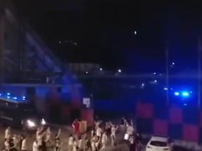 Video. La Juvecaserta abbraccia i suoi tifosi dopo la promozione in A2