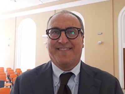 Video. S. Maria C.V. Edilizia scolastica. Mirra: 