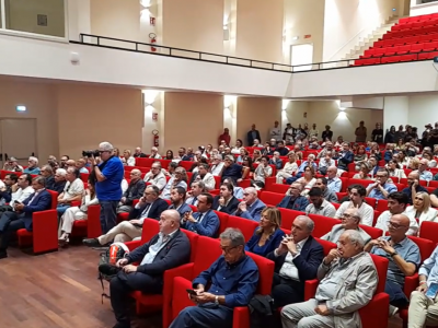 Video. Caserta al voto. Auditorium gremito per il sondaggio di Noto sui bisogni dei casertani, commissionato dal candidato Sindaco Iannotti. Chi c'era 