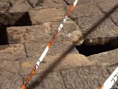 Video. Caserta abbandonata. La situazione oggi in via Tanucci primo tratto: cedimento e due grossi buchi